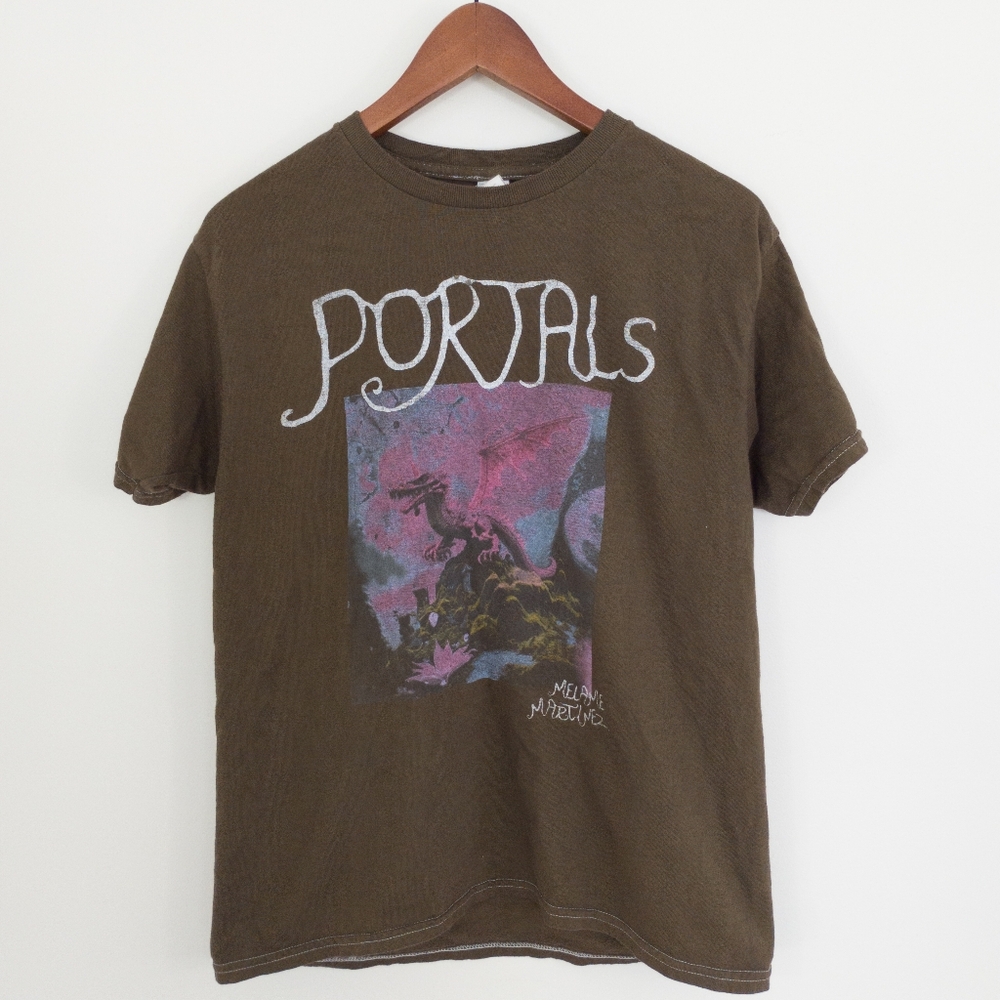 Melanie Martinez Portals Dragot T Shirt Size XS